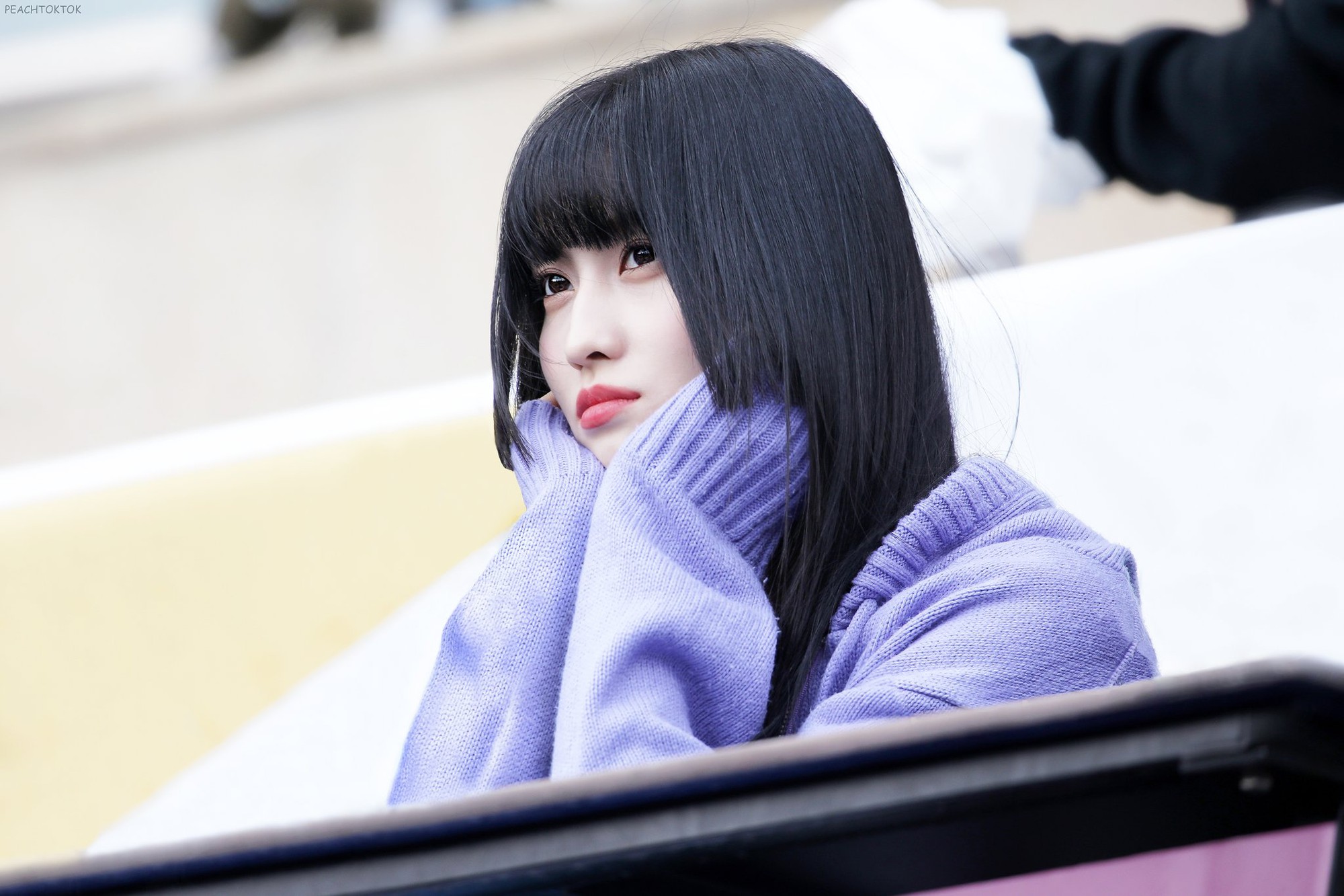 Idol H&agrave;n diện kiểu t&oacute;c Hime: từ Irene đến Momo đều xinh xuất thần nhưng lại c&oacute; 1 người khiến d&acirc;n t&igrave;nh ngứa mắt - Ảnh 3.