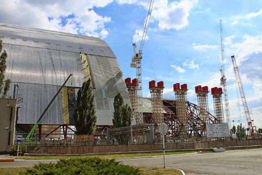 Ukraine mở cửa phòng điều khiển lò phản ứng hạt nhân Chernobyl cho du khách tham quan - Ảnh 2.