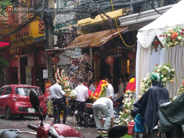 Cận cảnh nhan sắc cô dâu Lưu Đê Ly trong đám hỏi: Không lung linh như trên mạng nhưng tươi roi rói! - Ảnh 5.