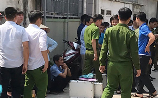 Đỡ nh&aacute;t k&eacute;o oan nghiệt cho vợ sắp cưới, người đ&agrave;n &ocirc;ng bị đ&acirc;m chết tức tưởi - Ảnh 1.
