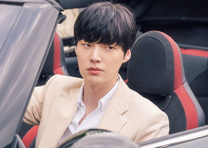 Nhìn Ahn Jae Hyun làm tổng tài điển trai ngất ngưởng ở phim mới, ai mà nghĩ anh đang có scandal cơ chứ! - Ảnh 3.