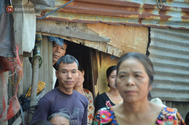 Ngày 20/10 đặc biệt của những phận người phụ nữ nghèo khổ trong xóm trọ tồi tàn ở Hà Nội - Ảnh 5.