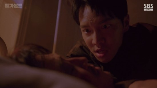 Lee Seung Gi dành cả thanh xuân chạy trốn thần chết vì liên hoàn ám sát trong tập 9 Vagabond - Ảnh 1.