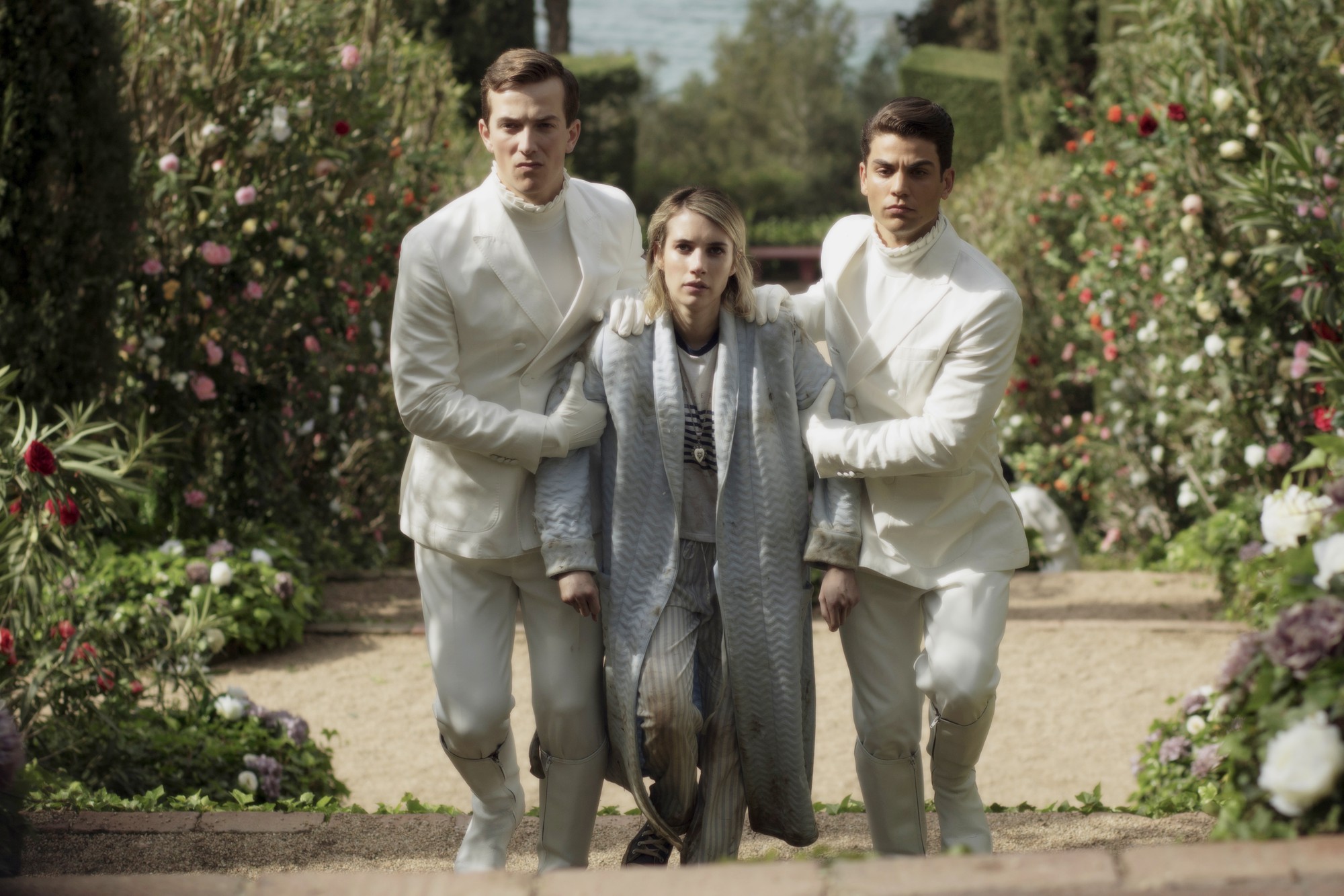 L&ograve; đ&agrave;o tạo thi&ecirc;n kim tiểu thư Paradise Hills: Khu vườn vừa mơ mộng vừa c&aacute;m dỗ hơn cả xứ Moors của Ti&ecirc;n Hắc &Aacute;m! - Ảnh 7.