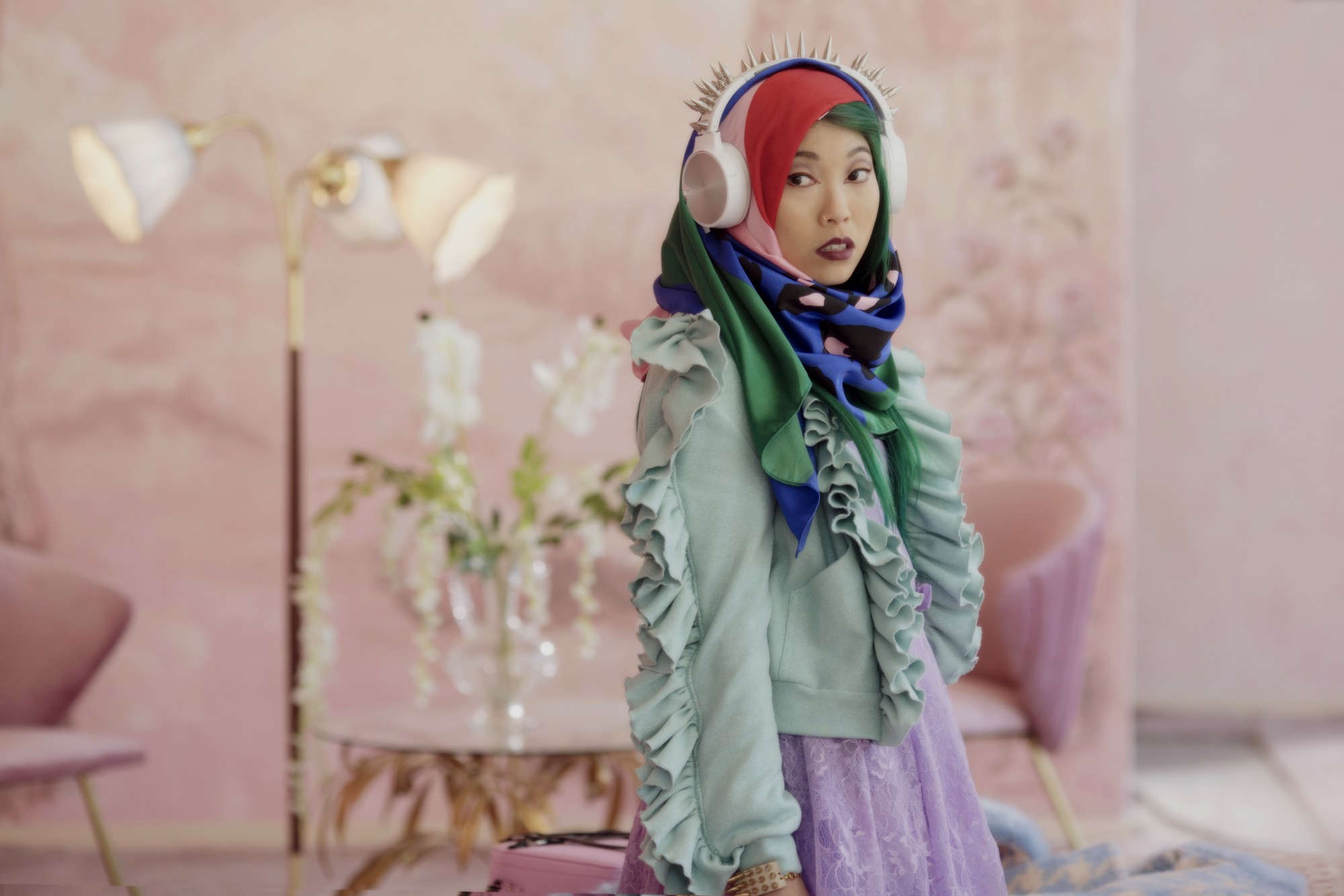 L&ograve; đ&agrave;o tạo thi&ecirc;n kim tiểu thư Paradise Hills: Khu vườn vừa mơ mộng vừa c&aacute;m dỗ hơn cả xứ Moors của Ti&ecirc;n Hắc &Aacute;m! - Ảnh 12.