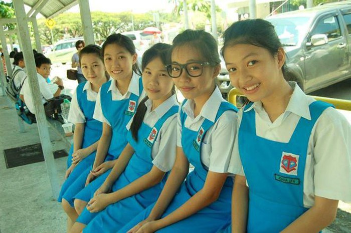 Ngắm đồng phục học sinh các nước châu Á: Nhật Hàn đẹp miễn bàn, sexy gợi cảm nhất là Thái Lan nhưng không đâu độc đáo như Malaysia - Ảnh 14.