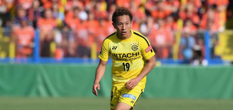 Top những cầu thủ t&iacute; hon trong FIFA 20, Lionel Messi vẫn qu&aacute; cao để bị v&agrave;o danh s&aacute;ch - Ảnh 2.