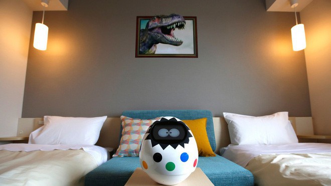 Khách sạn nổi tiếng Nhật Bản bị quay lén vì hack robot phục vụ, phải ê mặt xin lỗi khách hàng - Ảnh 2.