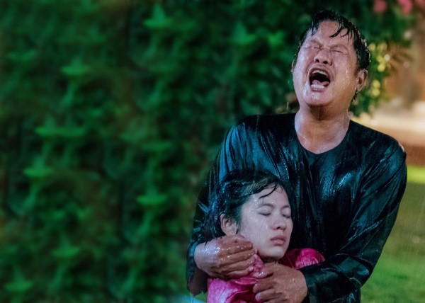 Loạt mối quan hệ tr&aacute;i lẽ thường sắp l&ecirc;n s&oacute;ng ở Tiếng S&eacute;t Trong Mưa, kh&aacute;n giả cần chuẩn bị g&igrave; để kh&ocirc;ng l&ecirc;n m&aacute;u? - Ảnh 15.