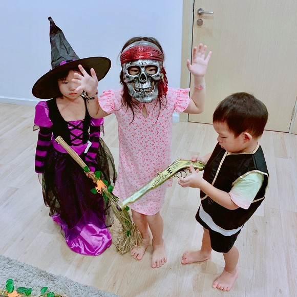 Sao Vbiz hoá trang độc đáo nhập hội Halloween, kéo đến dàn nhóc tỳ mới thích mắt vì như lạc vào thế giới phép thuật - Ảnh 11.