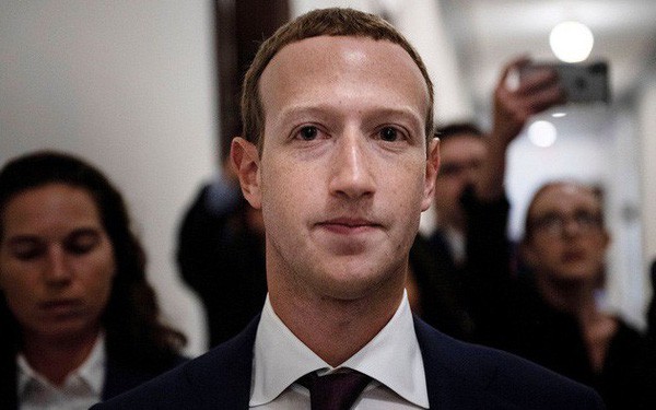 Mark Zuckerberg: Nếu không kiểm soát hoàn toàn Facebook, tôi đã bị sa thải từ lâu - Ảnh 1.