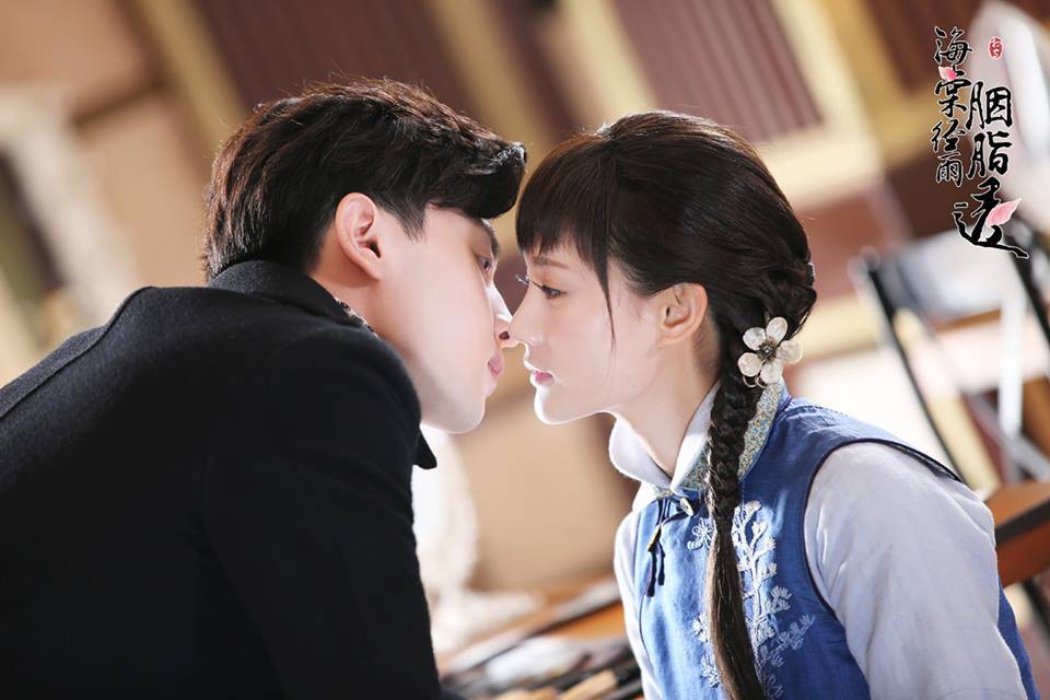 Ai đó làm ơn tặng Lý Nhất Đồng cái phao vì phim nào cũng cặp sao hot nhưng sao mãi vẫn không nổi? - Ảnh 6. Ai đó làm ơn tặng Lý Nhất Đồng cái phao vì phim nào cũng cặp sao hot nhưng sao mãi vẫn không nổi? - Ảnh 6.