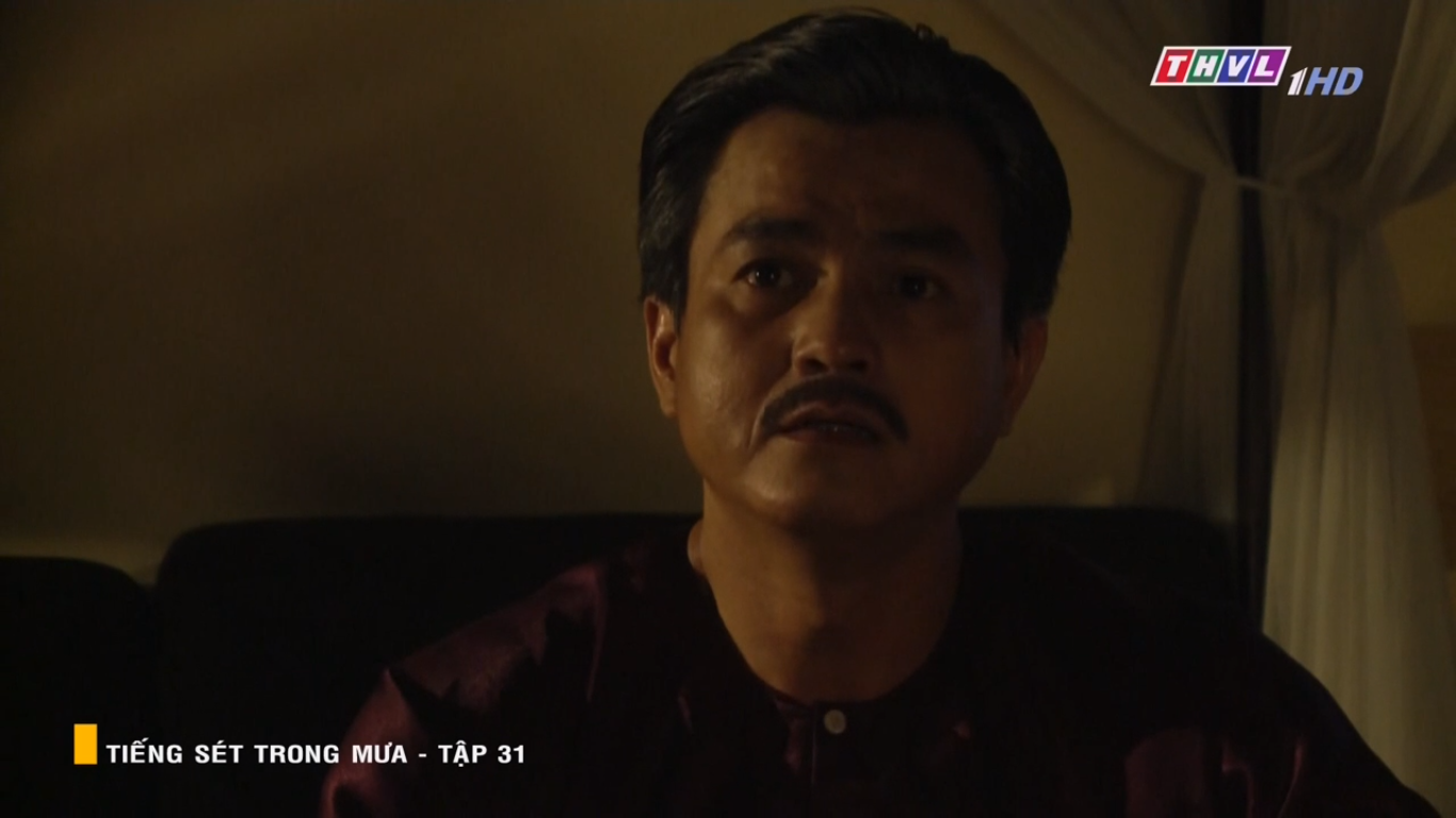 Tiếng S&eacute;t Trong Mưa tập 31: Bổn cũ soạn lại, tuyệt chi&ecirc;u thả th&iacute;nh của mẹ con Thị B&igrave;nh ch&iacute;nh l&agrave; h&aacute;t ru cậu chủ? - Ảnh 17.