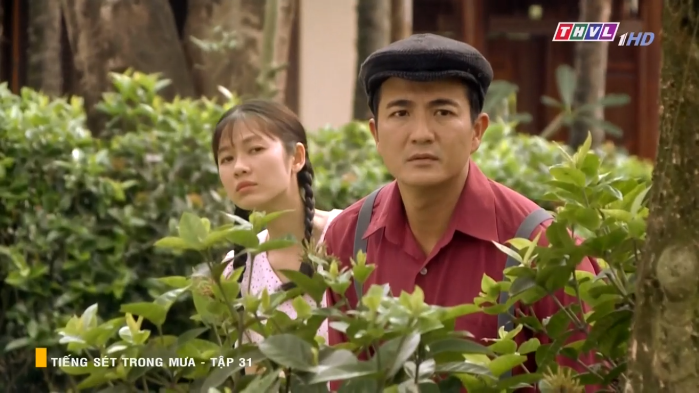 Tiếng S&eacute;t Trong Mưa tập 31: Bổn cũ soạn lại, tuyệt chi&ecirc;u thả th&iacute;nh của mẹ con Thị B&igrave;nh ch&iacute;nh l&agrave; h&aacute;t ru cậu chủ? - Ảnh 7.