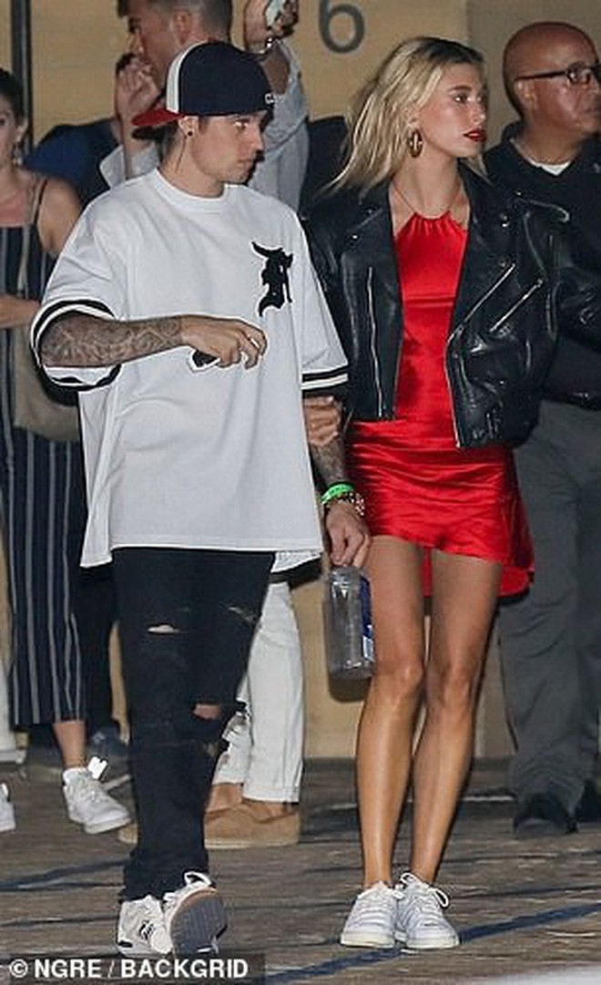 Soi kỹ mới thấy đẳng cấp visual của vợ Justin Bieber đỉnh nhường này: Ra đường là phải lồng lộn, đẹp lấn át cả chồng - Ảnh 8.