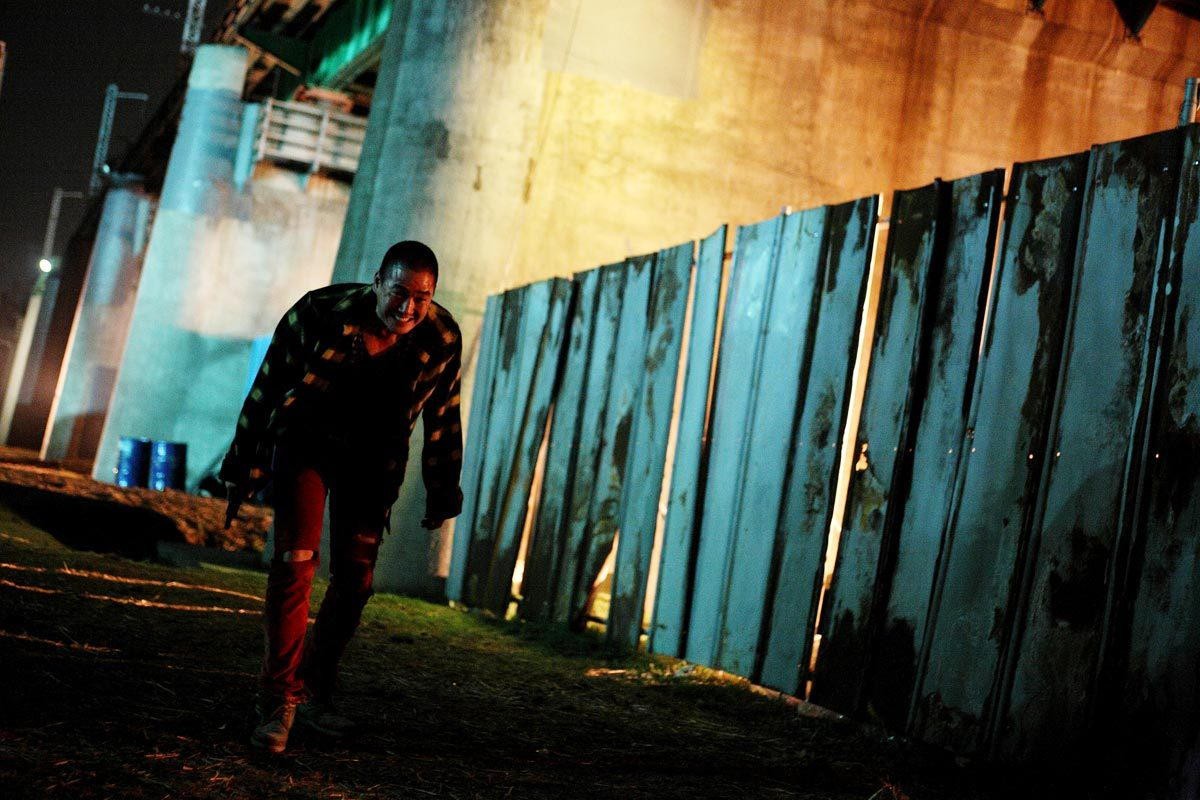 5 phim H&agrave;n chẳng c&oacute; ma quỷ vẫn l&agrave;m người xem nổi da g&agrave;: Tuyệt t&aacute;c của ch&uacute; Y&ecirc;u Tinh g&acirc;y &aacute;m ảnh cả tuần - Ảnh 10.