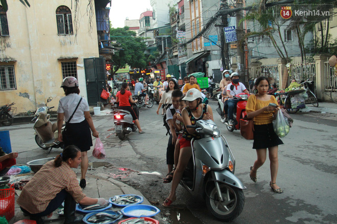 Một tháng sau khi Rạng Đông chìm trong “biển lửa” và rò rỉ thuỷ ngân, cư dân Hạ Đình giờ ra sao? - Ảnh 9.