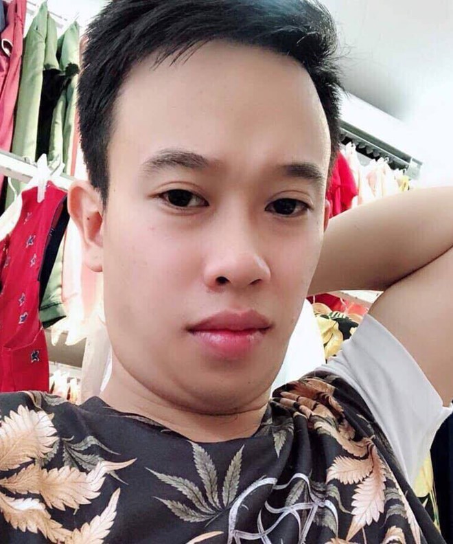 Gã thanh niên nổ súng cướp tiệm vàng ở Quảng Ninh sớm bị công an tìm ra danh tính vì đánh rơi điện thoại tại hiện trường - Ảnh 2.