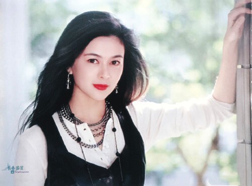 Xao xuyến nhan sắc U30 của Quan Chi Lâm, bảo sao Lưu Đức Hoa phải thốt lên: Cô ấy là người đẹp nhất tôi từng gặp - Ảnh 2.