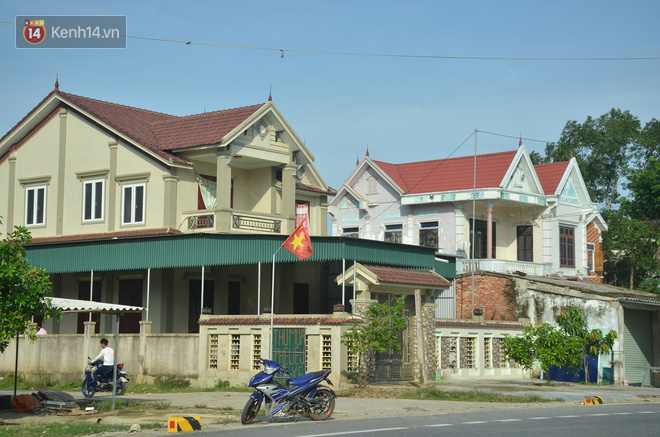 Chùm ảnh: Nhà biệt thự, cao tầng mọc lên như nấm tại xã có hơn 2.000 người xuất khẩu lao động ở Hà Tĩnh - Ảnh 3.