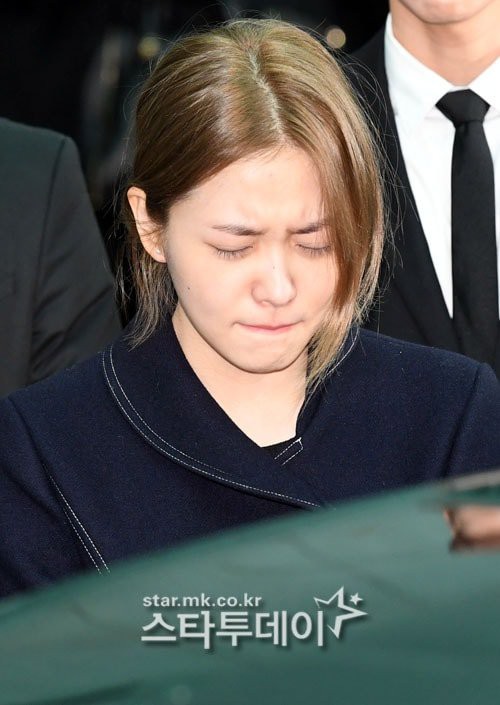 Yeri bất ngờ bình luận dưới ảnh của cố nghệ sĩ Jonghyun 4 năm trước, netizen vừa xúc động vừa hoang mang tột độ - Ảnh 5.