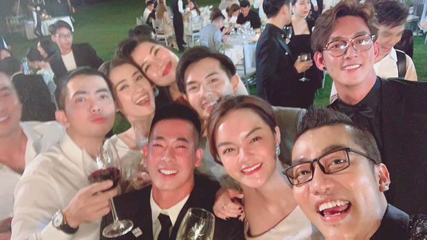 Dàn sao Vbiz trong đám cưới Đông Nhi - Ông Cao Thắng chính là đại diện cho 6 kiểu người khi đi quẩy, chuẩn không lệch đi đâu được - Ảnh 12. Dàn sao Vbiz trong đám cưới Đông Nhi - Ông Cao Thắng chính là đại diện cho 6 kiểu người khi đi quẩy, chuẩn không lệch đi đâu được - Ảnh 12.