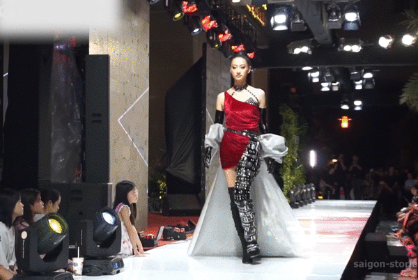 Khả năng catwalk của Lương Th&ugrave;y Linh tại Miss World sắp tới? C&oacute; l&yacute; do để ch&uacute;ng ta c&ugrave;ng y&ecirc;n t&acirc;m! - Ảnh 5.