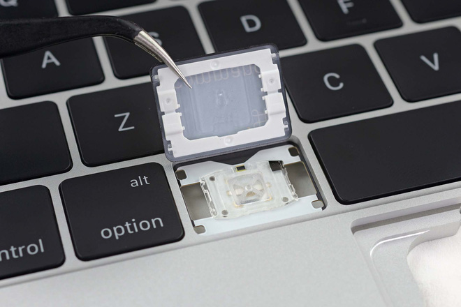 Bất ngờ chưa, bàn phím mới của MacBook Pro 16-inch 2019 thực ra không hề mới, chỉ là bản dùng lại từ 2015 - Ảnh 3.