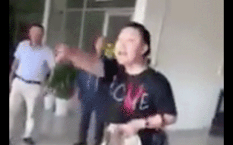 Tướng L&ecirc; Văn Cương: Đại &uacute;y L&ecirc; Thị Hiền kh&ocirc;ng c&ograve;n đủ tư c&aacute;ch đứng trong h&agrave;ng ngũ c&ocirc;ng an - Ảnh 1.