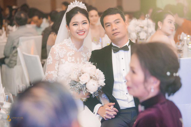 Đến đám cưới Bảo Thy là có thể khẳng định: Hầu hết các cô dâu showbiz Việt đều đu theo xu hướng trang điểm tông cam - Ảnh 5.