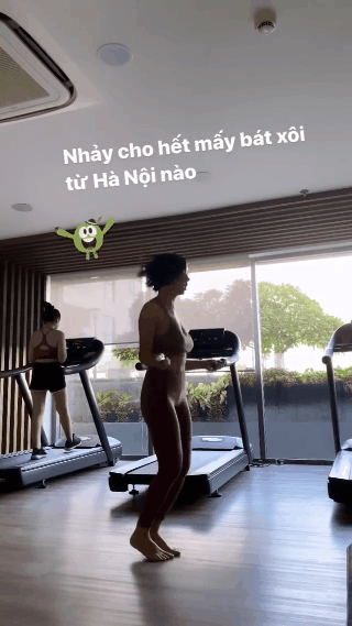 V&agrave;i story sương sương ở ph&ograve;ng tập gym, Ch&acirc;u B&ugrave;i đ&atilde; show ra trọn vẹn những điểm quyến rũ chết người tr&ecirc;n body - Ảnh 3.