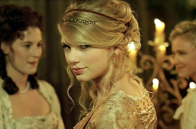 11 năm trước, chính nhan sắc cực phẩm tựa công chúa này của Taylor Swift đã khiến hàng triệu người lạc vào mê hồn trận - Ảnh 7.