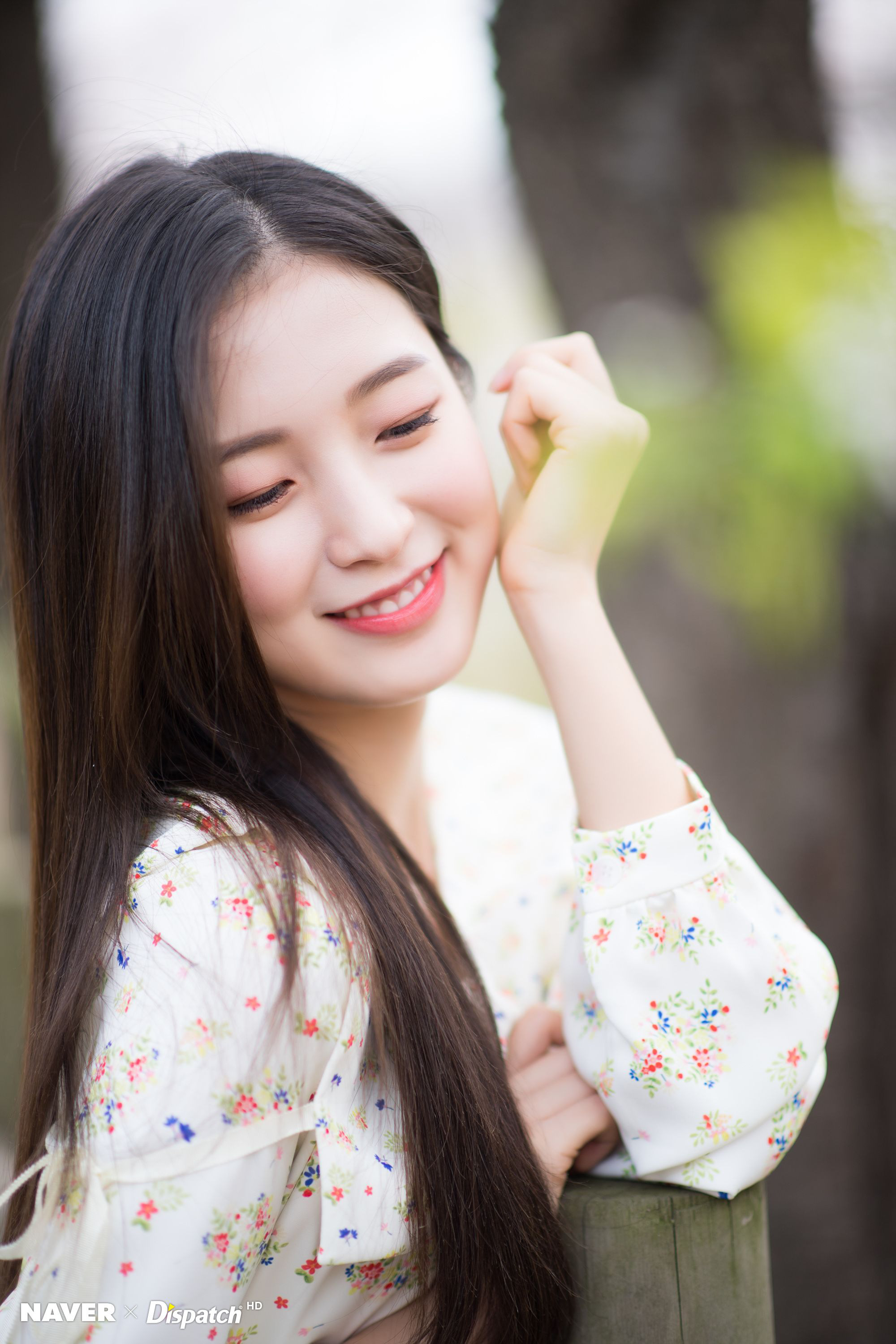 6 nữ idol Kpop thay đổi hẳn quan niệm vì gây bão mạng với mắt cười một mí đẹp lạ: TWICE, ITZY chưa hot bằng center? - Ảnh 13.