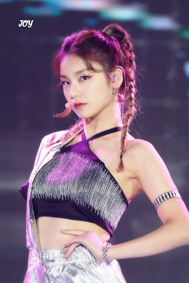 Cả trăm idol đổ bộ AAA 2019 tại SVĐ Mỹ Đình, đây là list trai xinh gái đẹp hot nhất cho tín đồ Kpop học bài trước giờ G - Ảnh 12.