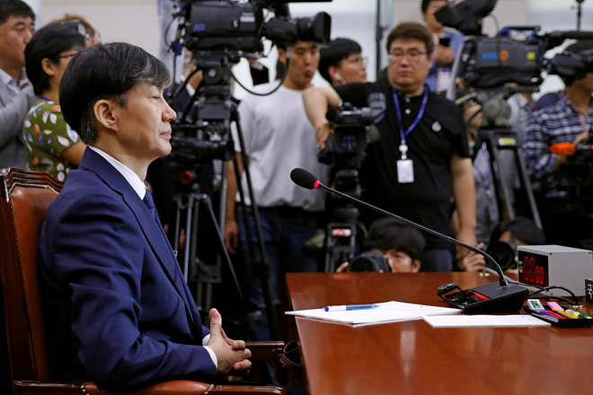 SBS đưa ra phân tích đáng suy ngẫm: Phải chăng Seungri và chủ tịch Yang bị truyền thông Hàn phân biệt đối xử? - Ảnh 2.