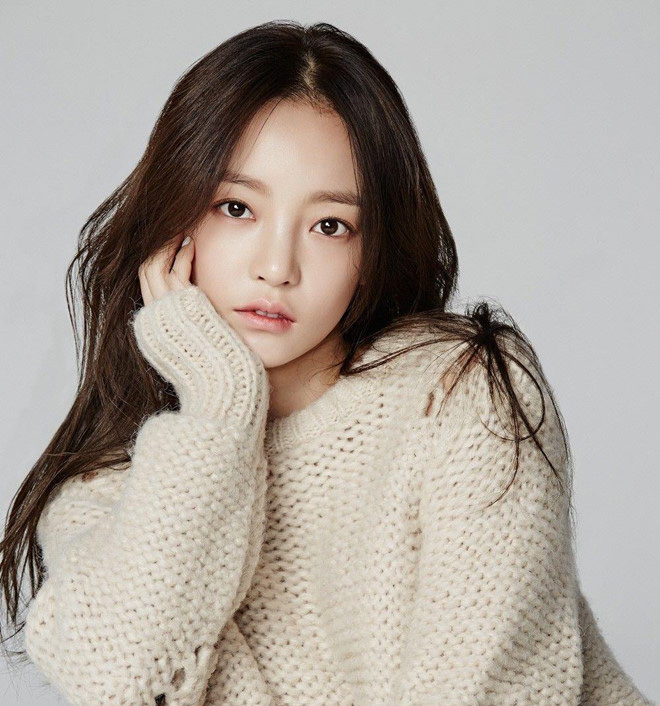 Những khoảnh khắc đẹp đến ứa nước mắt của Goo Hara: Đôi mắt buồn bấy lâu nay ẩn chứa bao cảm xúc dồn nén - Ảnh 6.