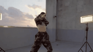 Lisa (BLACKPINK) nhảy trên nền nhạc EXO cực chất: Phiên bản nữ hoàn hảo nhất của Love Shot đây rồi! - Ảnh 5.