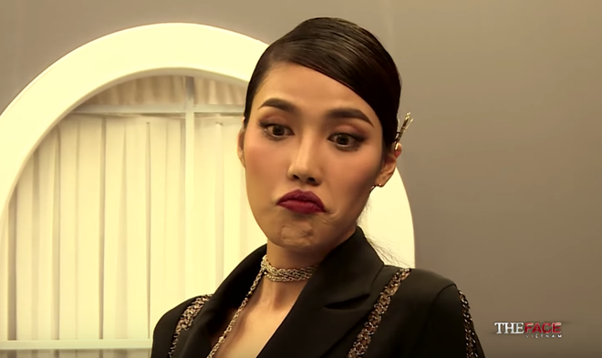 Minh Tú chu môi tại Hoa hậu Hoàn vũ VN làm khán giả nhớ tới... Lan Khuê - Ảnh 4.