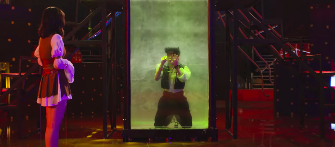 Có tới 2 Bùi Anh Tuấn song sinh trong MV mới: Cuộc đời đối lập có cái kết bất ngờ, và lại là nhạc ballad do Vương Anh Tú chắp bút - Ảnh 4. Có tới 2 Bùi Anh Tuấn song sinh trong MV mới: Cuộc đời đối lập có cái kết bất ngờ, và lại là nhạc ballad do Vương Anh Tú chắp bút - Ảnh 4.