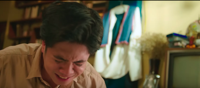 Có tới 2 Bùi Anh Tuấn song sinh trong MV mới: Cuộc đời đối lập có cái kết bất ngờ, và lại là nhạc ballad do Vương Anh Tú chắp bút - Ảnh 7. Có tới 2 Bùi Anh Tuấn song sinh trong MV mới: Cuộc đời đối lập có cái kết bất ngờ, và lại là nhạc ballad do Vương Anh Tú chắp bút - Ảnh 7.