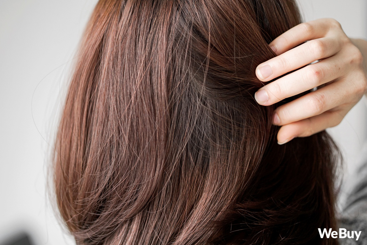 Fangirl d&ugrave;ng thử thuốc nhuộm t&oacute;c Black Pink quảng c&aacute;o: M&agrave;u l&ecirc;n nhanh nhưng kh&ocirc;ng đều, cảnh b&aacute;o l&agrave;m kh&ocirc; t&oacute;c - Ảnh 8.