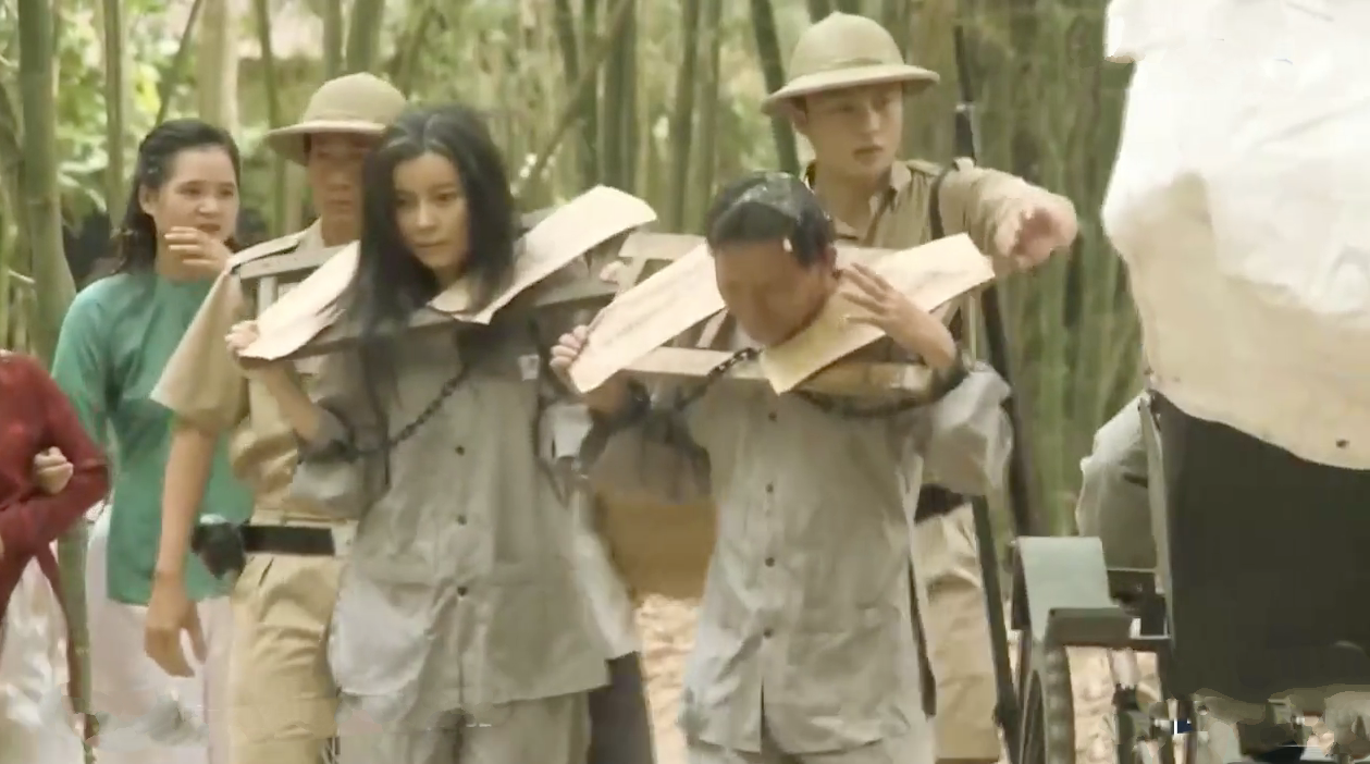 Cái kết tranh cãi của Tiếng Sét Trong Mưa: Khải Duy đến chết vẫn đổ thừa cho mẹ, trùm cuối chạy đâu mất tiêu? - Ảnh 7. Cái kết tranh cãi của Tiếng Sét Trong Mưa: Khải Duy đến chết vẫn đổ thừa cho mẹ, trùm cuối chạy đâu mất tiêu? - Ảnh 7.