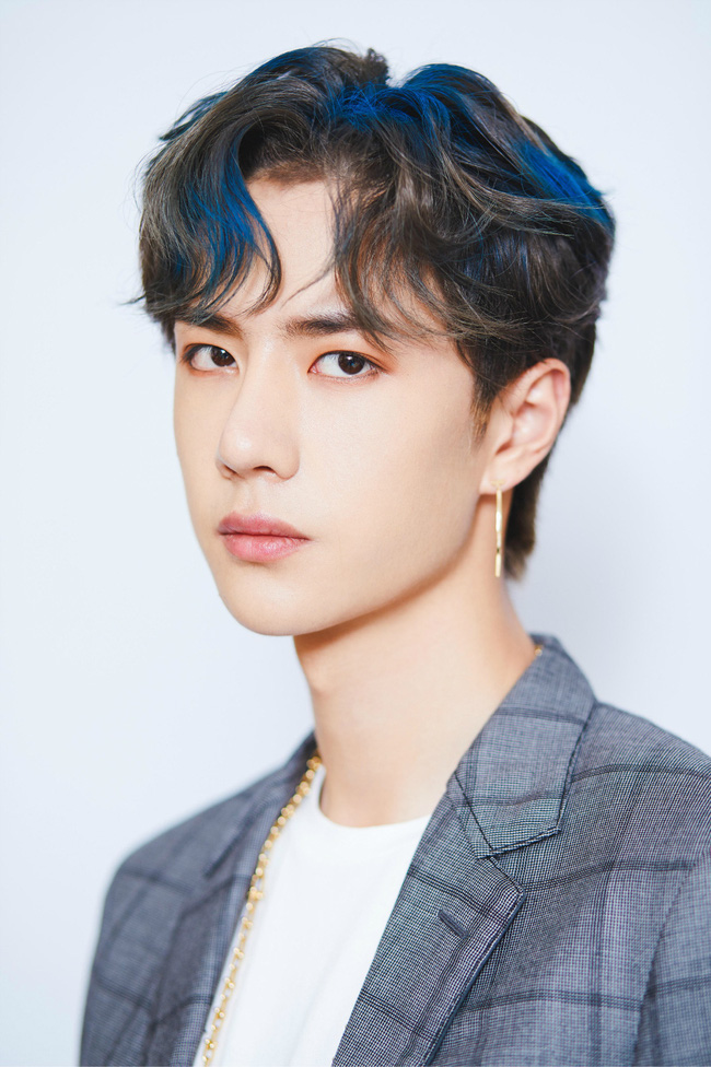 4 ng&ocirc;i sao được t&igrave;m kiếm nhiều nhất Weibo 2019: Ti&ecirc;u Chiến xếp thứ 2, th&agrave;nh vi&ecirc;n TFBoys g&acirc;y cho&aacute;ng với 500 lần lọt top - Ảnh 2.
