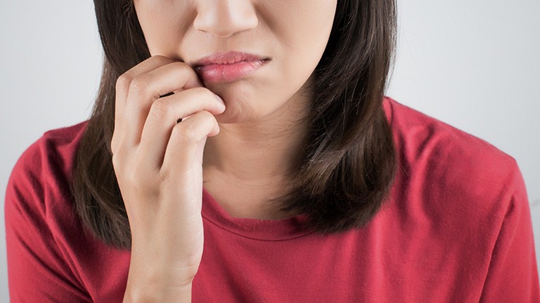 Thần kinh vùng môi: căn bệnh thường gặp khi thời tiết hanh khô khiến nhiều bạn gái ngại ngùng - ảnh 3