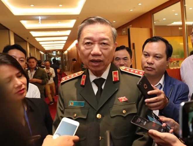 Bộ trưởng Tô Lâm: Ưu tiên việc xác nhận danh tính người Việt thiệt mạng tại Anh - Ảnh 1.