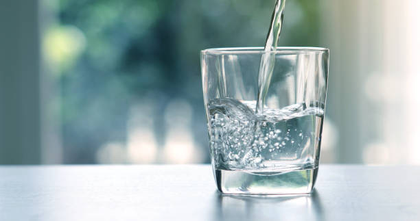 Uống nhiều nước có lợi cho sức khỏe, nhưng nếu chọn sai cốc thì lại có thể gây hại cho cơ thể ngay - Ảnh 6.