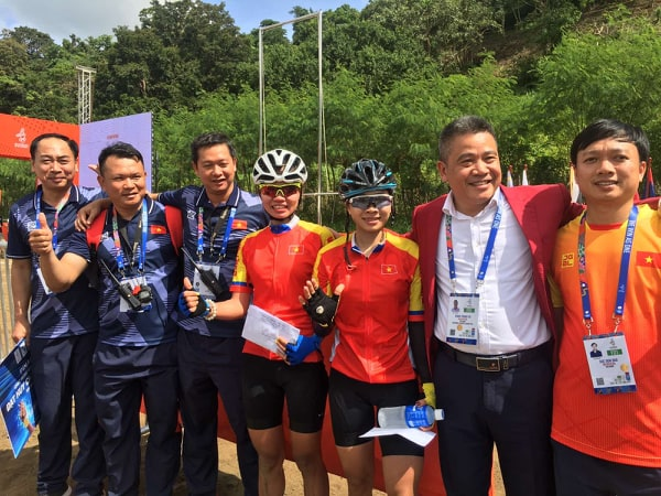Tin cực vui tại SEA Games 30: Ngay buổi sáng ngày thi đấu chính thức đầu tiên, đoàn Việt Nam đã giành liền 2 HCV từ xe đạp và khiêu vũ thể thao - Ảnh 4.