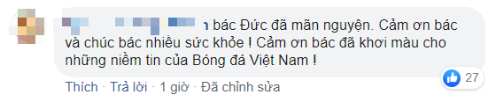 U22 Việt Nam vô địch SEA Games, fan hâm mộ không quên cảm ơn bầu Đức khi thấy ông lặng theo dõi trận chung kết qua tivi - Ảnh 5.