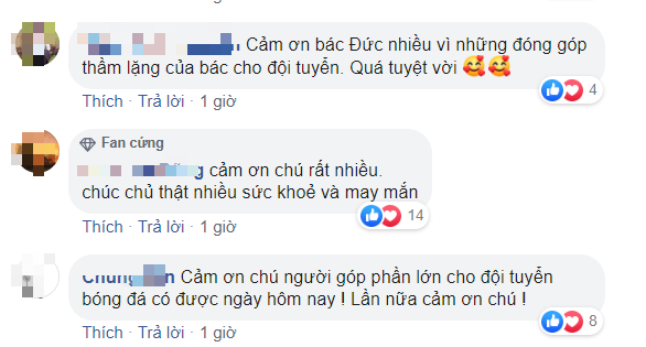 U22 Việt Nam vô địch SEA Games, fan hâm mộ không quên cảm ơn bầu Đức khi thấy ông lặng theo dõi trận chung kết qua tivi - Ảnh 6.