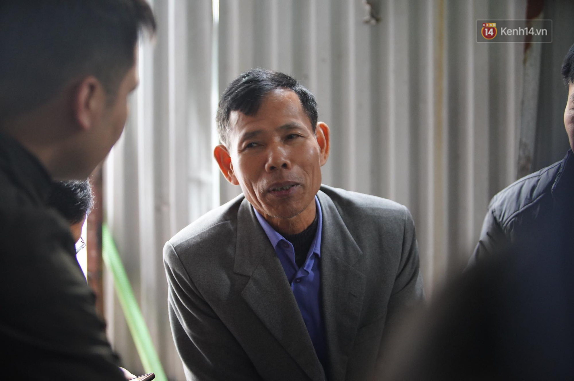 Kẻ truy s&aacute;t cả nh&agrave; em ruột ở Đan Phượng c&uacute;i gằm mặt khi bị tuy&ecirc;n &aacute;n tử h&igrave;nh - Ảnh 2.